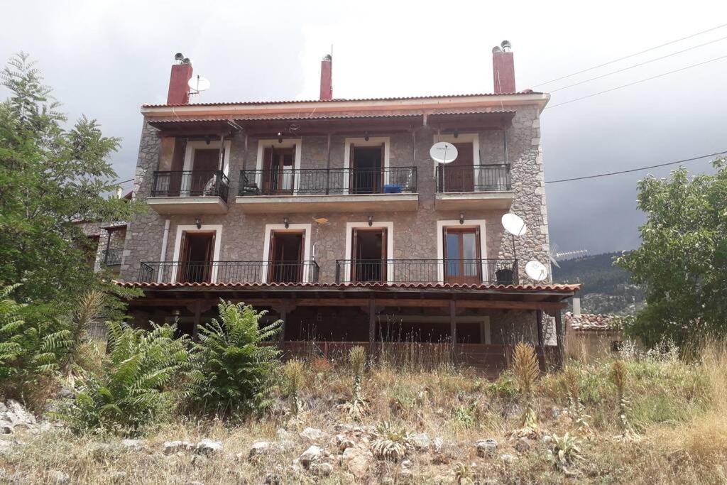 Efis House Apartment Kalivia  Bagian luar foto